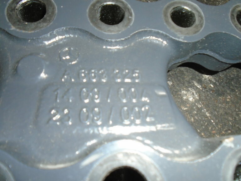 Reich - KFZ - Mercedes Actros Arocs Lagerbock A6633251409