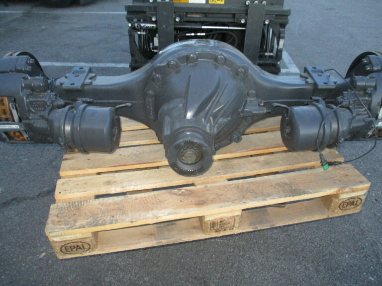 Reich - KFZ - Mercedes Hinterachse HL4 R390 i=4,300 BM771111 Atego NEU